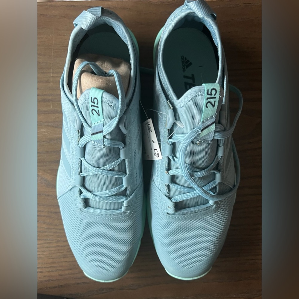 Brand new in a box Adidas Terrex Speed Shoes - Size 8 women’s